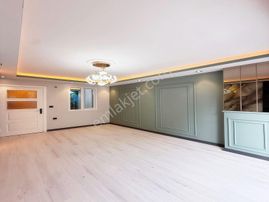 Esenyurt Mehterçeşme Mahallesinde Balkonlu Geniş Arakat 2+1 Daire