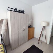 Üniversite Yolu Üzeri Geniş Balkonlu Satılık 2+0 Daire