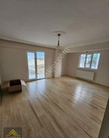 Selçukbeyde Kıralık Arakat Daıre