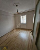 Selçukbeyde Kıralık Arakat Daıre