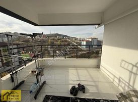 Trend'den 4.kat Ön Cephe Teras Balkonlu 140 M2 1 Yıllık Bina**