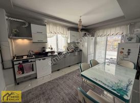 Trend'den 4.kat Ön Cephe Teras Balkonlu 140 M2 1 Yıllık Bina**