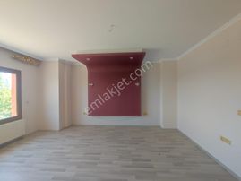 Şahin Tepesinde Metropol 1 Villalarında Satılık Triplex Villa!!!!