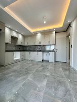Yenişafakta 3+1 150m2 Sıfır Arakat Satılık Fırsat Daire