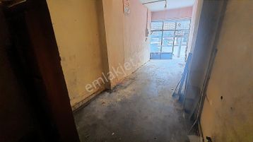 Talha Tozduman'dan Sultan Velet Caddesinde Kiralık İşyeri-depo