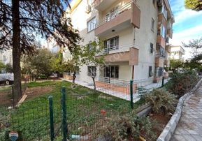Kuşadası Marina Mevkii Bakımlı 3+1 Kiralık Daire