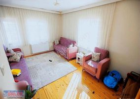 İlçe Tarım İlerisinde İki Katlı Müstakil Evimiz Doğalgaz Kombi