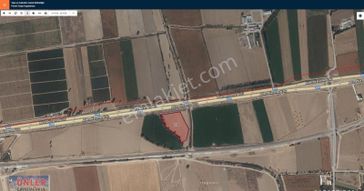 Karaman Yolu Üzerinde 8000 Metrekare Ticari Bakımdan Değerli Tarla