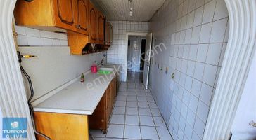 Güngören Sanayi Mah. Satılık 3+1 Daire Teraslı Güneş Alan