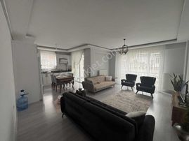 Yg'den Atatürk Mh. Okullar Bölgesi 3+1 Geniş Daire