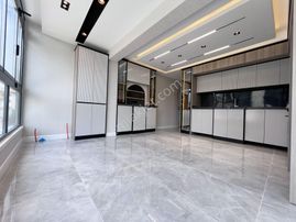 Öz.maşallah'dan Cadde Yakın Sıfır Geniş Lüx Yapılı 3+1 Daire,,