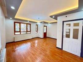 Mülk Emlak Ofisinden Yonca Market Mevkiinde 3+1 Y.giriş Önü Açık Ön Cephe Fırsat Daire