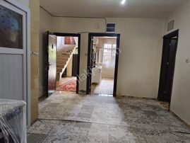 Nck Güvencesi İle Satılık Müstakil Ev Ve İşyeri