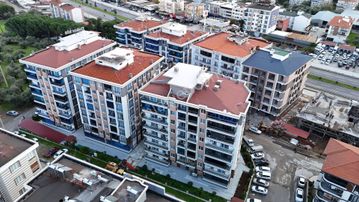 Vitrinden Beykonaklarında Arakat Ebeveyn Banyolu 3+1