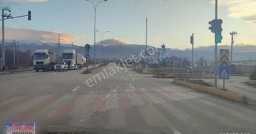 Adana Asfaltı Cepheli Satılık 16.339 Metrekare Tek Tapulu Ticari