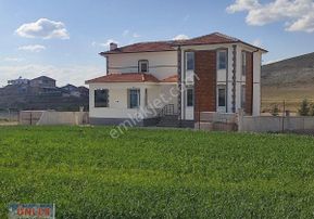 Acill Satılık Hacimemiş Satılık Köşe Başında Arsa