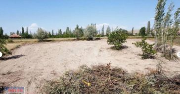 Hacımemiş Yunuslu Cadesinde 2200 Metrekare Tek Tapu Bahçe Elk Su