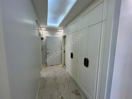 Amazon'dan Yenilenmiş Lüx Cadde Üzeri Satılık 3+1 Daire !!!