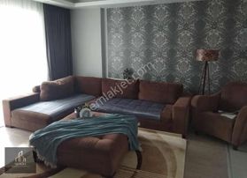 Körfez Mahallesin'de Tramvaya Yakın Deniz Manzaralı Satılık 1+1