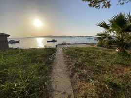 Ayvalık Ta Satılık Yalı.merkeze Yakın.