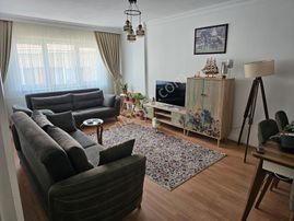 "fiyat Düştü" Kırmızıtoprak' Ta Satılık 2+1 Daire