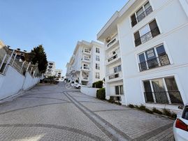 Enka G.y.o'dan Orka Life 2 Sitesinde 4+1 200m2 Arakat Daire