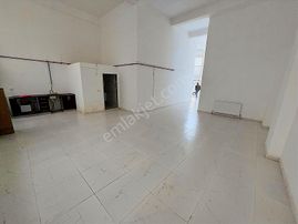 600 Evler Nüfüs Müdürlüğünün Orada Geniş Satılık Dükkan