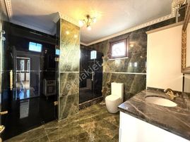 Ayanoğlundan 1420m2 Arsa İçinde 2adet Müştemilatlı Lux Malikane