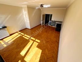 Uzman Emlak'dn Giresun Caddesinde Gata Ve Etlik Şehir Hastanesine Yürüme Mesafesinde Katta 3+1 Daire