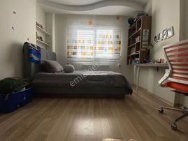 Ra Gayrimenkul Kırklarsırtı Site İçerisinde Satılık 3+1 Daire