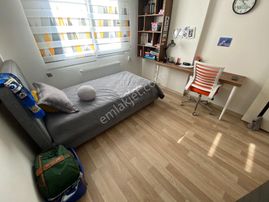 Ra Gayrimenkul Kırklarsırtı Site İçerisinde Satılık 3+1 Daire