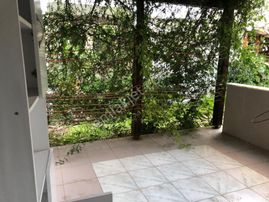 Havuzlu Sitede 3+1 Eşyasız Kiralık Villa