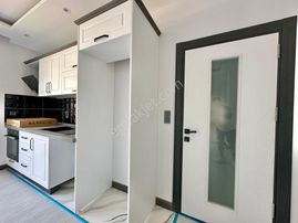 ⭐ay Emlak'tan⭐akçay'da Doğalgazlı Denize 300 Metre Şık Tasarımlı Arakat Satılık 1+1 Ultra Lüx Daire