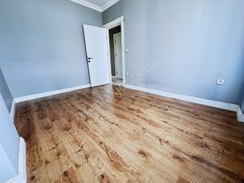 Erenköy'de 3+1 Net 81 M2 Balkonlu Çift Wc'li Yatırımlık Fırsat