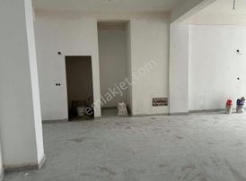 Öz-emmax Gayrimenkulden Şehir Merkezinde Satılık 90 M2 Dükkan