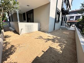 Doğanbey Merkez'de Geniş Yapılı Satılık Sıfır 5+1 Tripleks