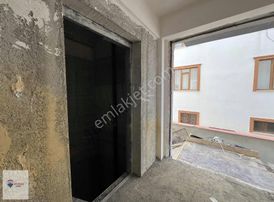 Remaxdem'den Awm Arkası 2+1 Alttan Isıtmalı Asansörlü Daireler