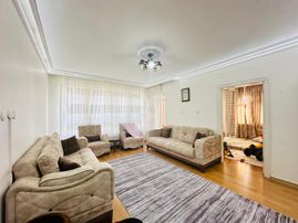 Pursaklar Ufuk Kılıç Emlak'tan Merkezi Yerde 3+1 Masrafsız Daire