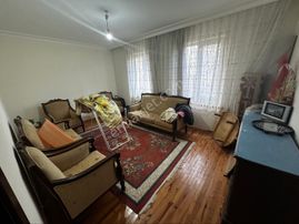 Sistemden Kafkasevlerinde Müstakil Satılık Bina