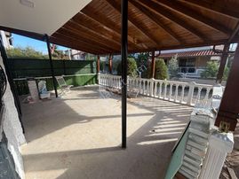 İzmir Seferihisar Engiler’de Deniz Tarafında 4+1 Müstakil Tripleks Yazlık Villa