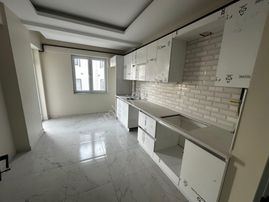 Sistem Gayrimenkulden Doğa Koleji Civarında 3+1 Satılık Daire