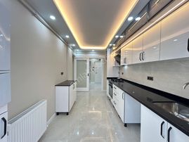 Taner'den Dikmen'de 3+1 Ebeveyn Banyolu 2.kat Lüks Yapılı G.doğu