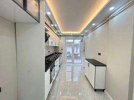 Taner'den Dikmen'de 3+1 Ebeveyn Banyolu 2.kat Lüks Yapılı G.doğu