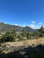 Kaş Akörü'de Yola Cepheli Satılık Tarla