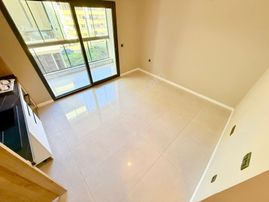 ▶ ▶ Akçay Körfez'den Yeni Binada Ara Kat Asansörlü 1+1 Sıfır Satılık Daire