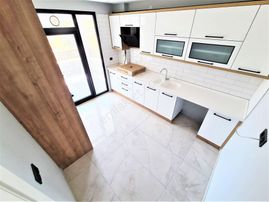 ✨aygül'den✨burhaniye'de✨ Sıfır Nezih Site İçi Ayrı Mutfak Ebeveyn Banyolu Lüks 3+1 Satılık Daireler