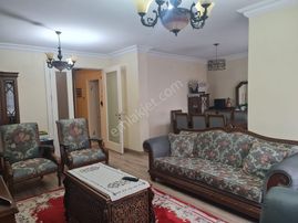 Ara Kat Ön Cephe 3+1 Full Yapılı Ebeveyn Banyolu