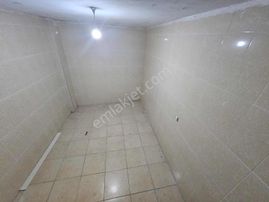 A K Mutludan Ahatlıda 75.yıl Caddesi Yanı Kiralık Dükkan