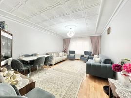 Pursaklar Mehmet Zengin Emlak'tan 2.kat 3+1 Çarşı İçinde Yapılı Masrafsız Daire