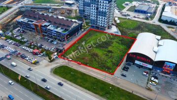 Cb Black'tan İzmir Yoluna Cephe Satılık İmarlı Arsa